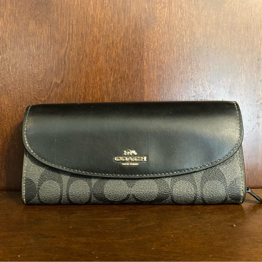 Coach New York Long Wallet
